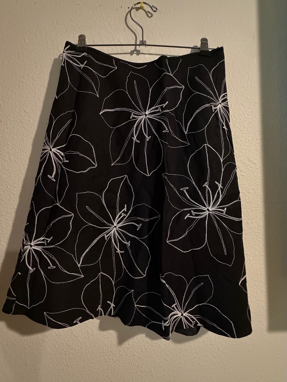 Ann Taylor Black A-Line Skirt with White Floral Stitching